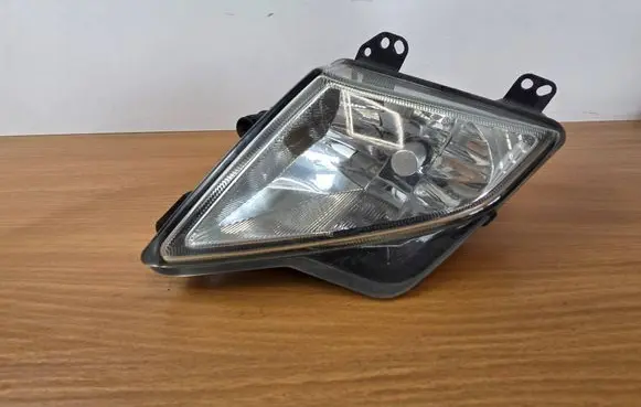 Ford Focus Front fog light JX7B13B220DC 10102019 RD4SC