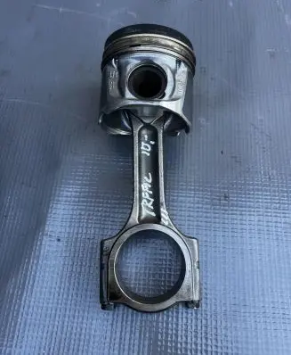 Renault Trafic II (X83) Piston with connecting rod 10653