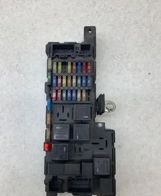 Volvo V70 Fuse module 8678449 518828009 0302241207