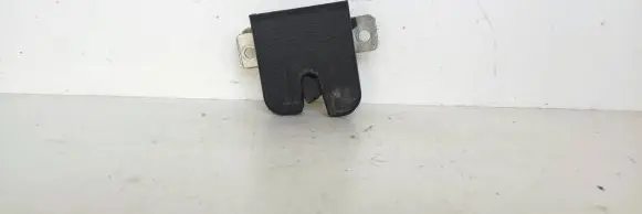 Volkswagen Cross Polo Tailgate/trunk/boot lock/catch/latch 6Q6827505B