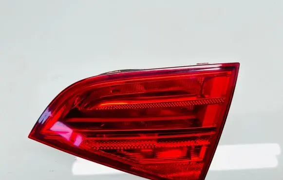 Audi A4 S4 B8 8K Tailgate rear/tail lights