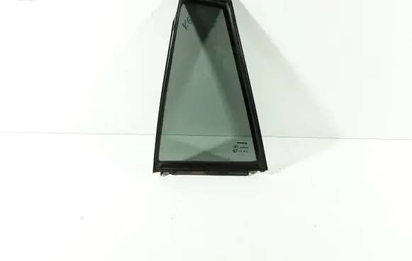 Toyota Verso Rear vent window glass 43R00101