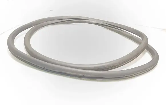 Volkswagen Golf Plus Front door rubber seal 5M0867911B