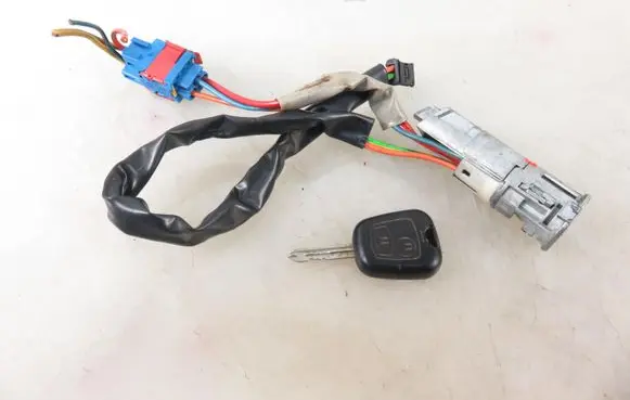Citroen Xsara Picasso Ignition lock 