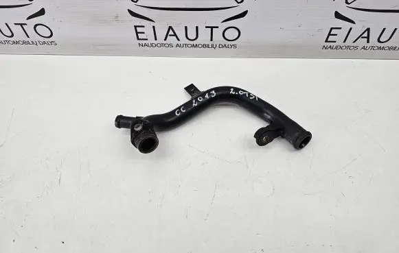 Volkswagen PASSAT CC Engine coolant pipe/hose 06J121065F