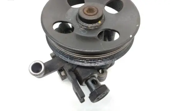 Hyundai Tucson JM Power steering pump 571002E200 5426F219