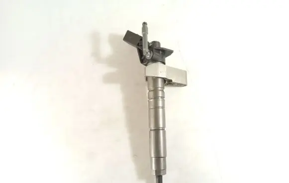 Mercedes-Benz GLE (W166 - C292) Fuel injector A6510702987