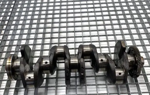 Volkswagen PASSAT CC Crankshaft 38AACFF