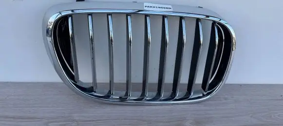 BMW 7 G11 G12 Front bumper upper radiator grill 51137357012