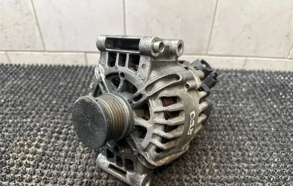 Citroen DS5 Generator/alternator 9666997980 2616938B FG15T072