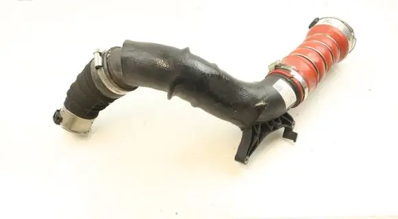 Intercooler hose/pipe