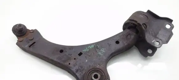 Volvo XC70 Front control arm