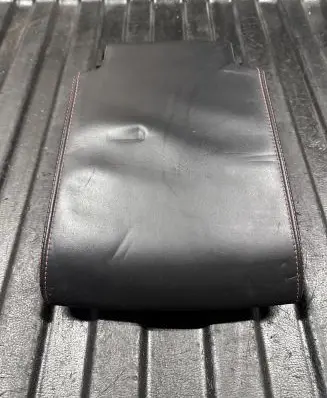 Land Rover Discovery 5 Armrest HX260LAD
