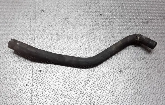 Toyota Auris 150 Engine coolant pipe/hose