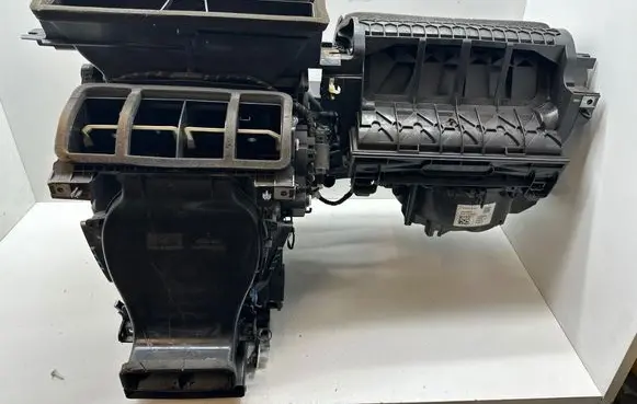 Volvo C40 Interior heater climate box assembly 32329646 979579 231031