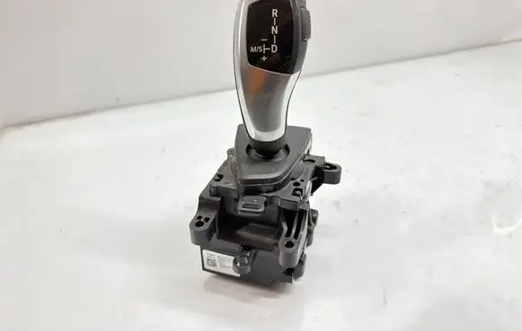 BMW 3 F30 F35 F31 Gear shifter/selector 9291519 1009932900 90358122513482