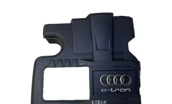 Audi A3 S3 8V Engine cover (trim) 04E103925C