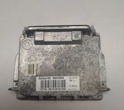 Volvo XC60 Headlight ballast module Xenon 89034934