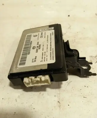 Mazda 5 Bluetooth control unit module CD8766DHX K2352