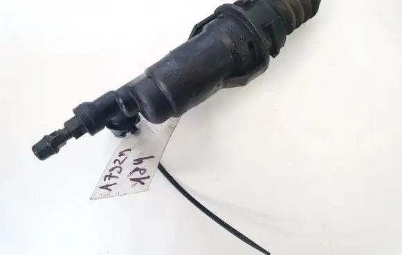 Peugeot 807 Clutch master cylinder