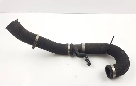 Mitsubishi Pajero Engine coolant pipe/hose