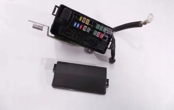 Nissan Micra K14 Fuse box set