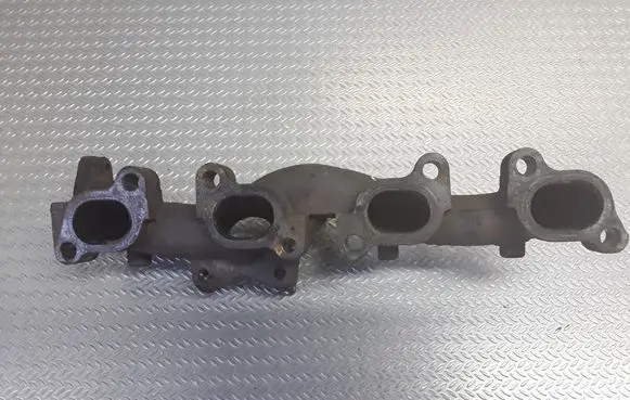 Mazda 6 Exhaust manifold