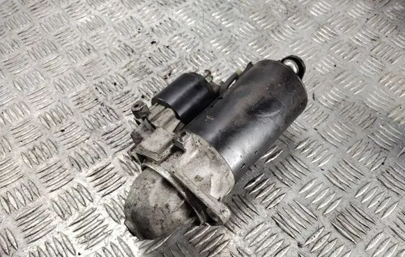 Renault Laguna III Starter motor