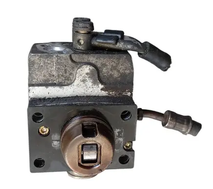 Mitsubishi Carisma Fuel injection high pressure pump MD369883