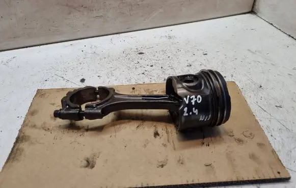 Volvo V70 Piston with connecting rod 81L79