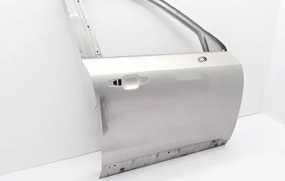Door (2 Door Coupe)