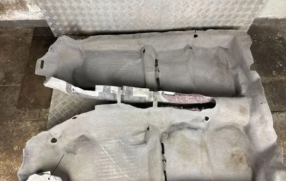 Subaru Forester SG Interior carpet 