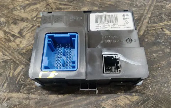 Citroen DS7 Crossback Climate control unit 9832227080
