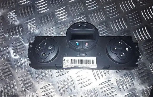 Renault Megane II Climate control unit 69340009