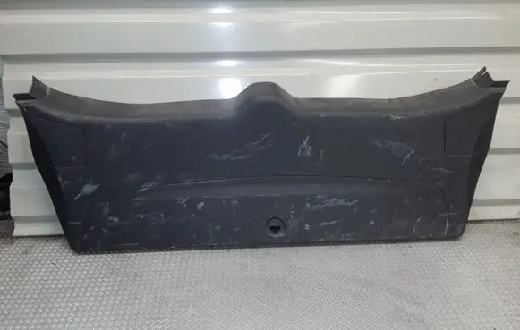 Mitsubishi Outlander Tailgate/boot cover trim set 