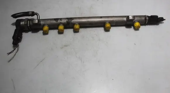 Mercedes-Benz A W169 Fuel main line pipe A64007020