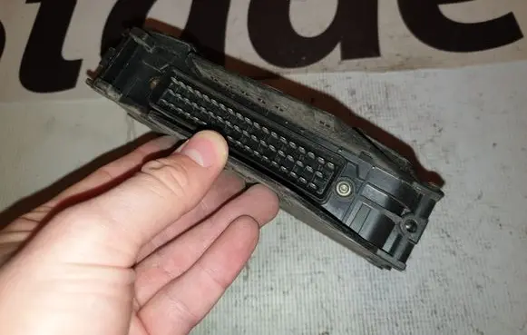 Volkswagen PASSAT B4 ABS control unit/module 1H0907379D 10094103224