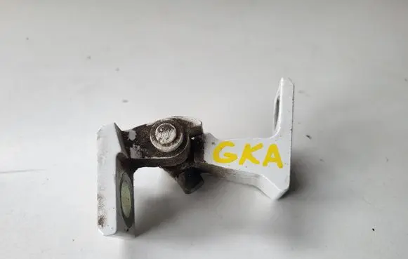 Skoda Yeti (5L) Rear door lower hinge 8K0831401K