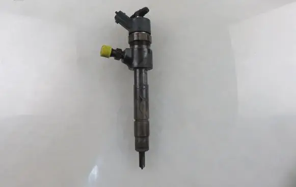 Fiat Croma Fuel injector 0445110244