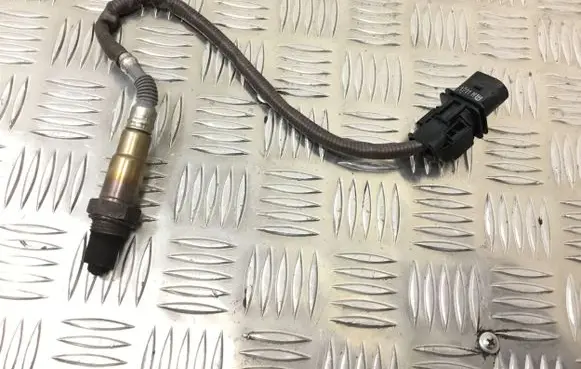 Mercedes-Benz S W222 Lambda probe sensor A0095426018