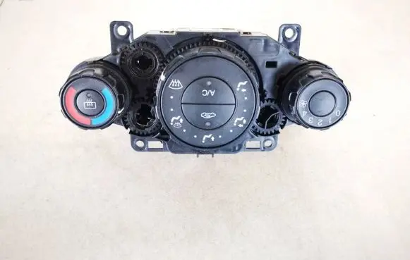 Ford Fiesta Climate control unit 8a6119980ae 8a61-19980-ae
