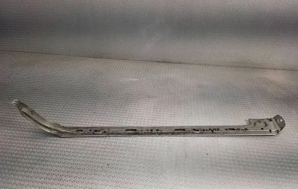 Renault Kangoo II Sliding door rail trim 8200440897C