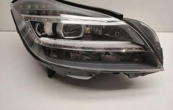 Mercedes-Benz CLS C218 X218 Headlight/headlamp A2188202459