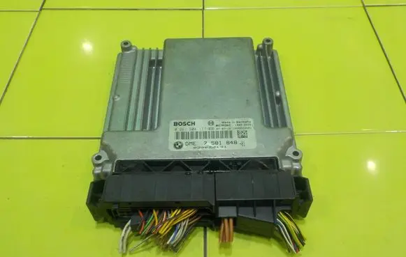 Mercedes-Benz Vito Viano W638 Engine control unit/module 026S04117