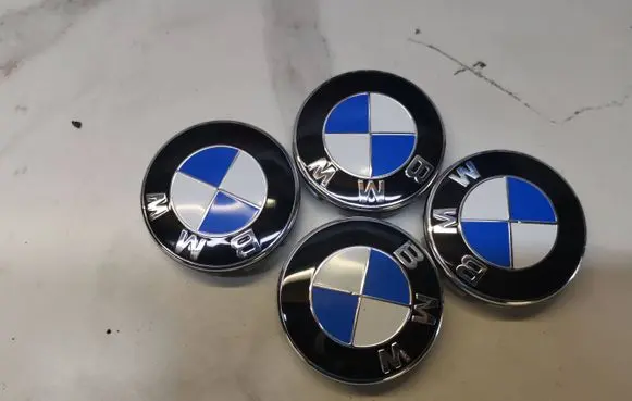 BMW 1 E81 E87 Original wheel cap 36136783536