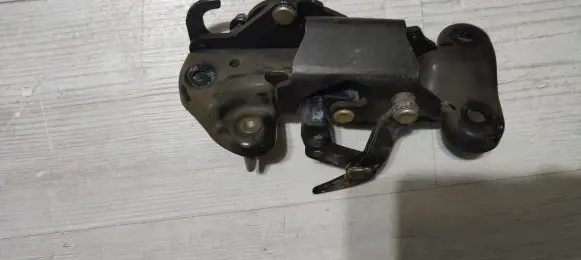 Audi TT TTS Mk2 Convertible roof hinge 
