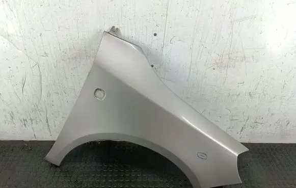 Skoda Fabia Mk2 (5J) Fender LF8H