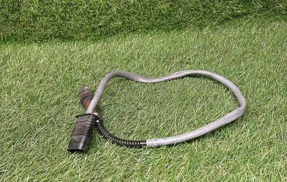 BMW 5 F10 F11 Lambda probe sensor 758947502 0258010162