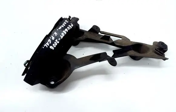 Peugeot 2008 I Rear bumper mounting bracket 9678055180