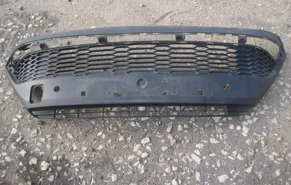 Toyota C-HR I Front grill 52129F4110